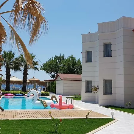 Tas Ev Suites Holiday home Bitez